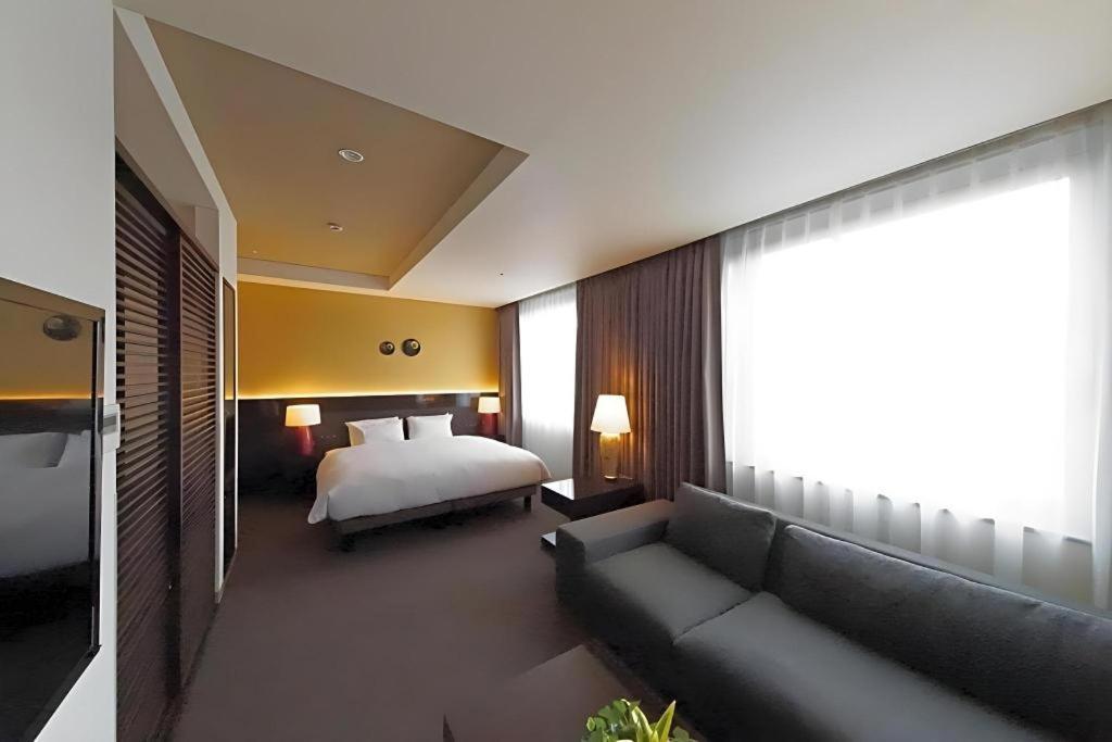 โฮเต็ล ริเวอรจ์ อาเคโบโน่ Hotel ฟุกุอิ ภายนอก รูปภาพ