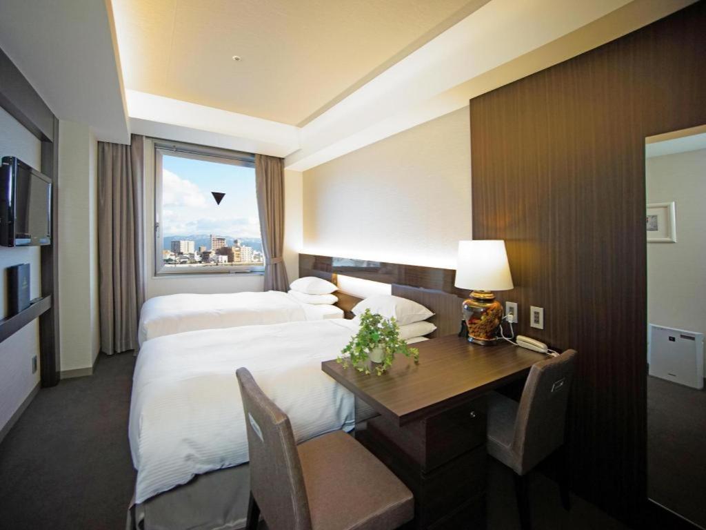 โฮเต็ล ริเวอรจ์ อาเคโบโน่ Hotel ฟุกุอิ ภายนอก รูปภาพ